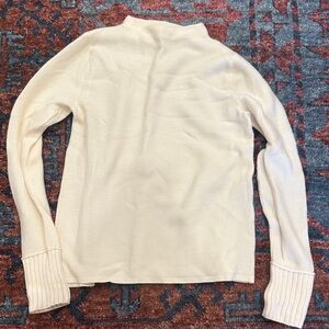 Club Monaco Cream Turtleneck Sweater